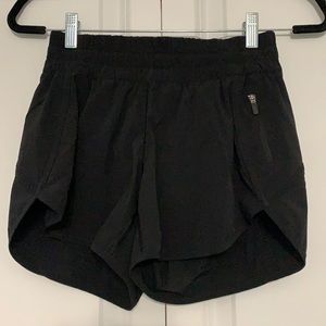 Lululemon Tracker Short 4”